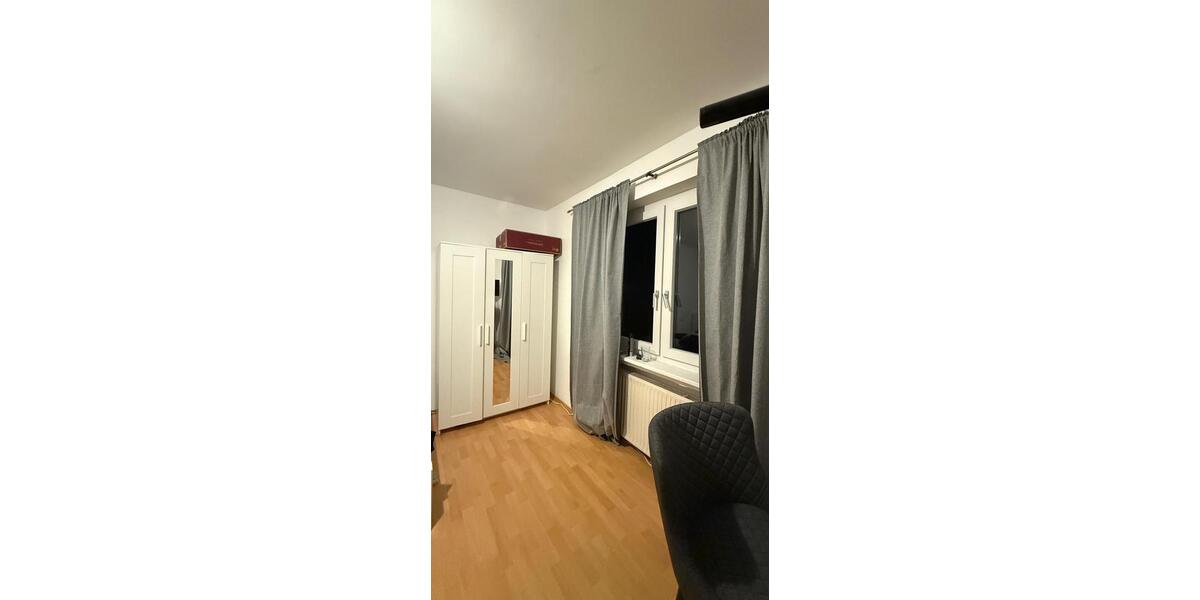 Etagenwohnung Stuttgart Lehen - 1 Zimmer, 18 m&sup2;, 550&euro; | Angebot:24762112