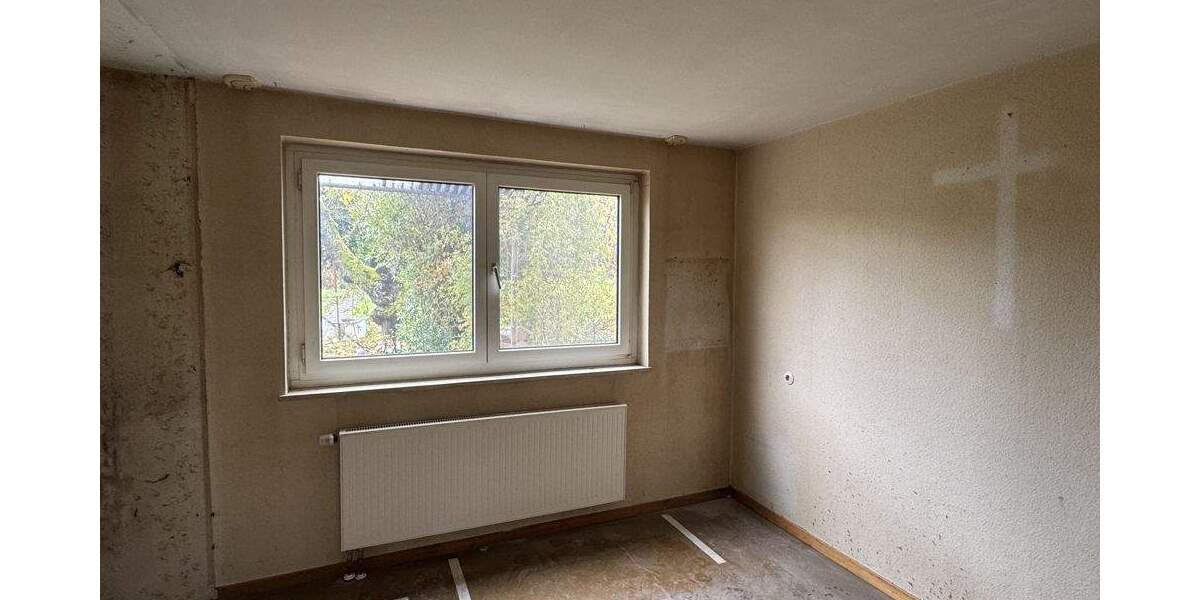 Reihenmittelhaus Stuttgart / Degerloch Hoffeld - 6 Zimmer, 135 m&sup2;, 650.000&euro; | Angebot:23968151