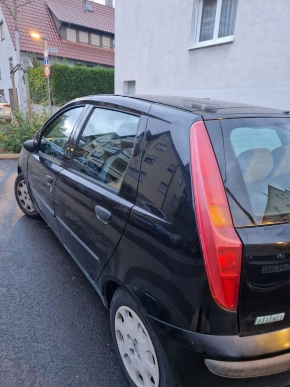 Fiat Punto 142.040 km 1.200 € Esslingen am Neckar 73730