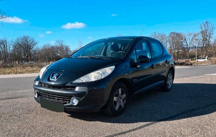 Peugeot 207 151.000 km 2.200 € Stuttgart 70374