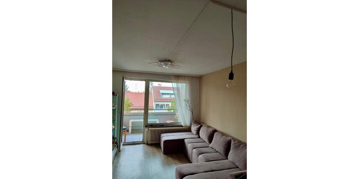 Etagenwohnung Stuttgart Ost - 3 Zimmer, 72 m&sup2;, 245.000&euro; | Angebot:24685851