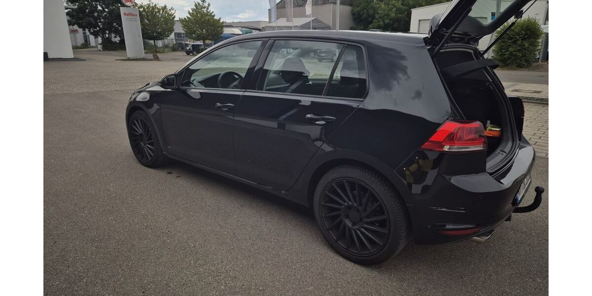 VW Golf 180.000 km 7.100 &euro; Nürtingen 72661
