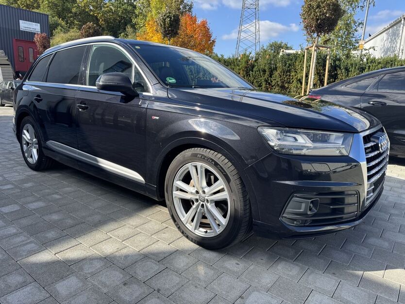 Audi Q7 187.000 km 25.999 € Reutlingen 72770