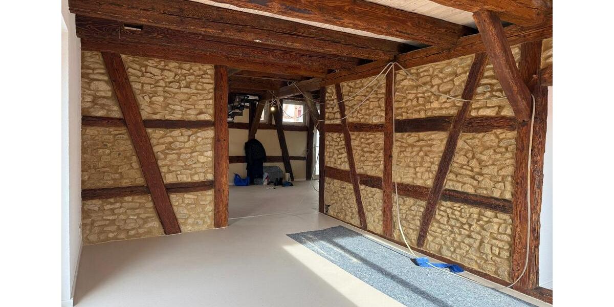 Maisonettenwohnung Markgröningen - 5 Zimmer, 110 m&sup2;, 1.650&euro; | Angebot:25987948