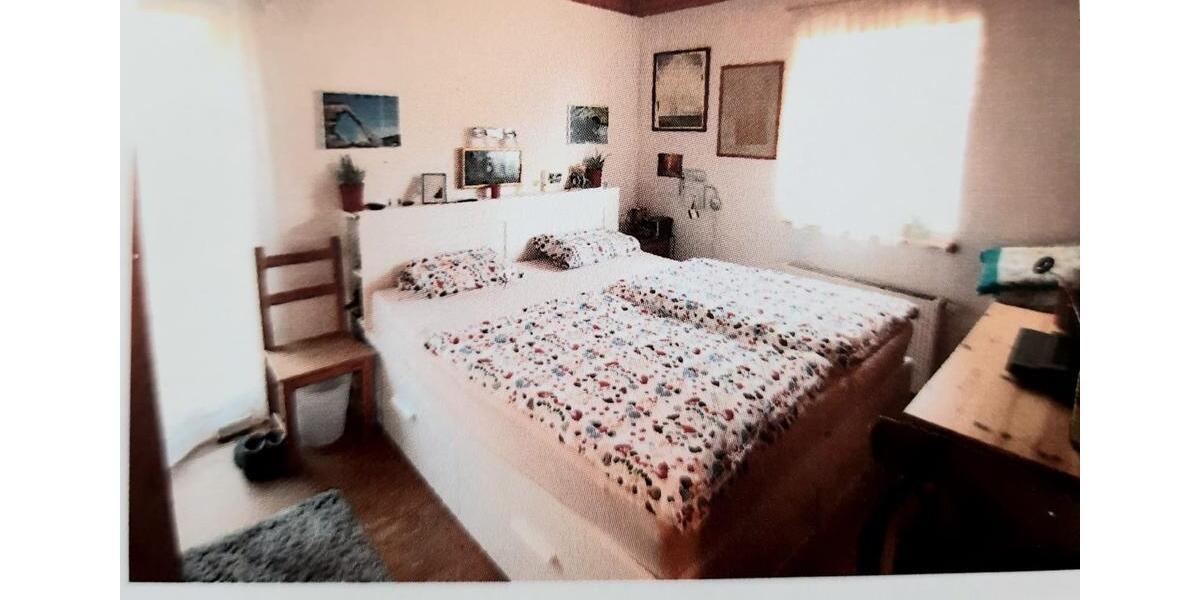 Einfamilienhaus Simmozheim - 7 Zimmer, 143 m&sup2;, 2.050&euro; | Angebot:24786911