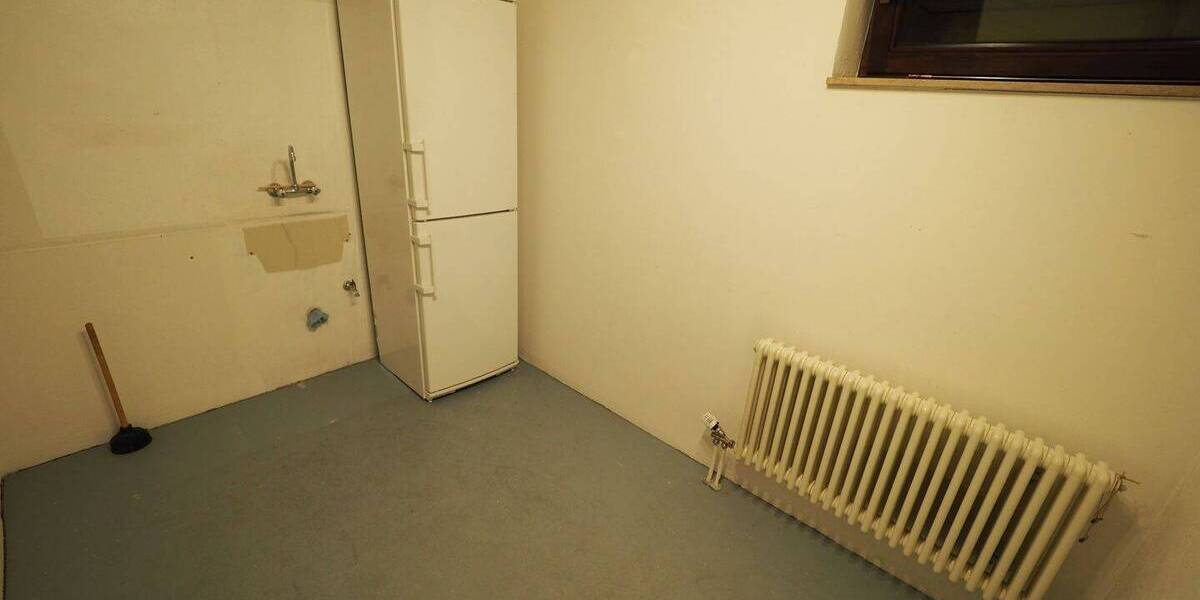Einfamilienhaus Ammerbuch Entringen - 7 Zimmer, 236 m&sup2;, 930.000&euro; | Angebot:24545059