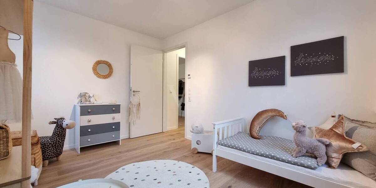 Exklusive Wohnung mit hochwertiger Ausstattung und großem Garten in Aldingen 4 zimmer