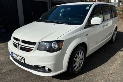 Dodge Grand Caravan 175.000 km 17.200 &euro; Esslingen 73732