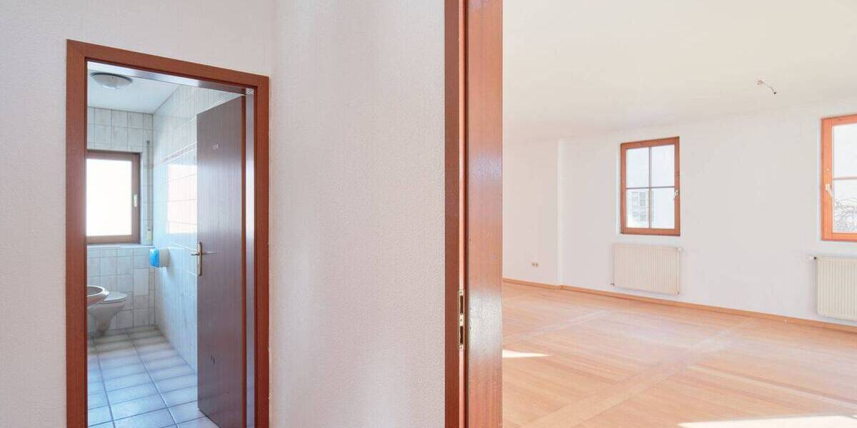 Mehrfamilienhaus, Wohnhaus Unterensingen - 6 Zimmer, 481 m&sup2;, 579.000&euro; | Angebot:26893234