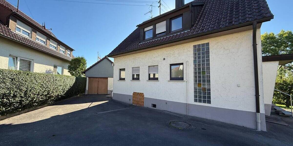 Einfamilienhaus Böblingen / Dagersheim Dagersheim - 6 Zimmer, 140 m&sup2;, 569.000&euro; | Angebot:23961360