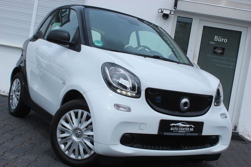 Smart ForTwo 31.900 km 7.500 € Gärtringen / Böblingen 71116