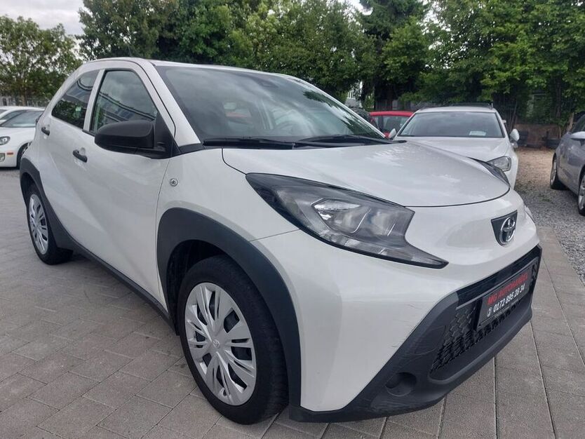 Aygo (X)