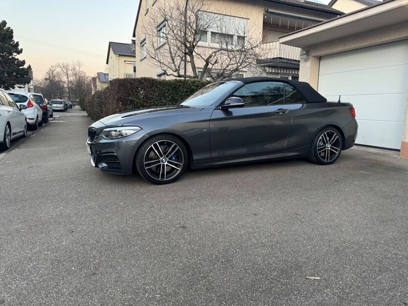 M240i