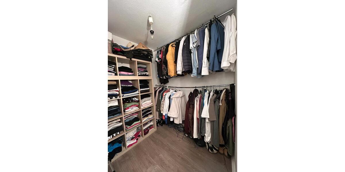 Etagenwohnung Fellbach Oeffingen - 3.5 Zimmer, 83 m&sup2;, 295.000&euro; | Angebot:27092120