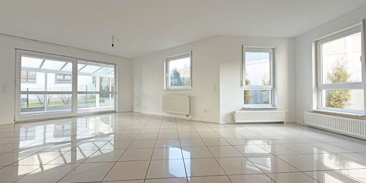 Etagenwohnung Reutlingen Rommelsbach - 4 Zimmer, 111 m&sup2;, 455.000&euro; | Angebot:24782484