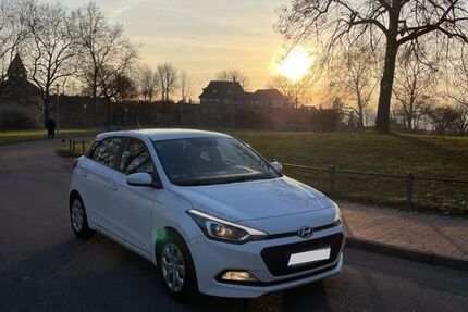 Hyundai i20 139.000 km 11.000 &euro; Esslingen 73732