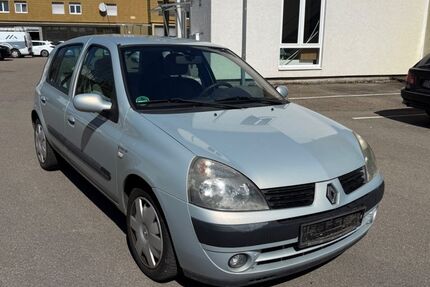 Renault Clio 139.000 km 2.440 &euro; Möglingen 71696