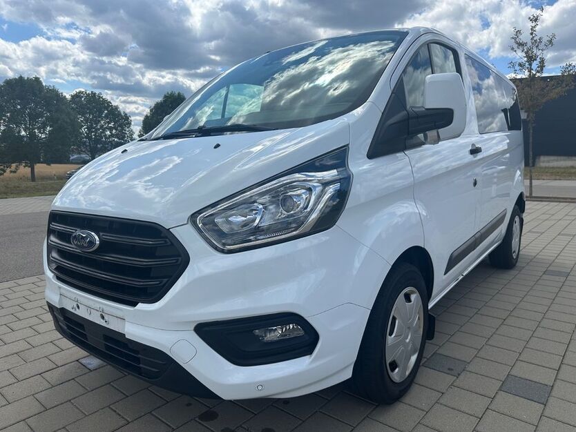 Ford Transit 181.623 km 19.999 € Schönaich 71101
