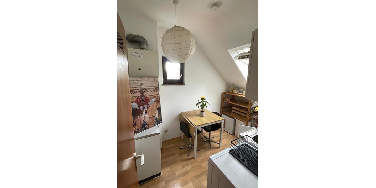 Etagenwohnung Tübingen Derendingen - 2 Zimmer, 27 m&sup2;, 850&euro; | Angebot:24347699