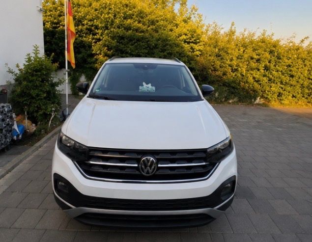 VW T-Cross 48.000 km 14.999 &euro; Stuttgart 70435