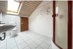 Außergewöhnliche 4,5 Zimmer Wohnung direkt am Feld mit Garage