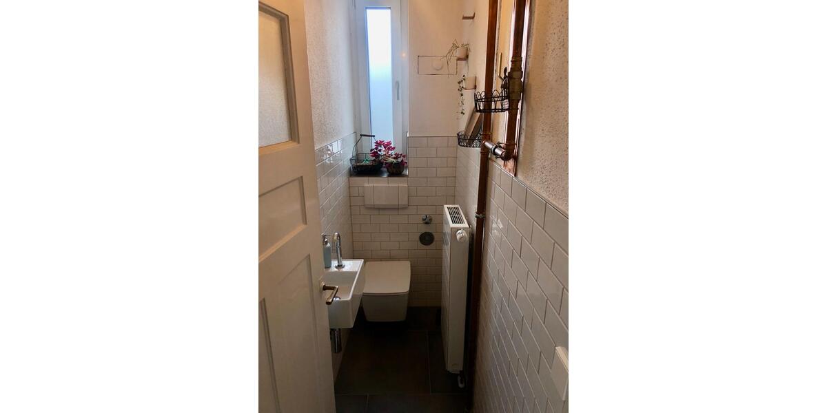 Etagenwohnung Stuttgart Lehen - 3 Zimmer, 100 m&sup2;, 1.900&euro; | Angebot:26597544