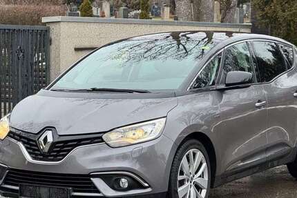 Renault Scenic 146.688 km 8.999 &euro; Stuttgart 70374