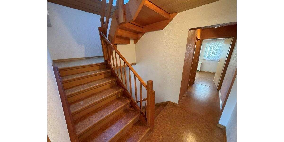 Doppelhaushälfte Metzingen - 5 Zimmer, 94 m&sup2;, 330.000&euro; | Angebot:23947247