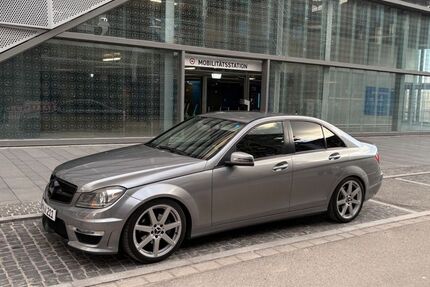 Mercedes-Benz C 250 310.000 km 9.300 &euro; Stuttgart 70372