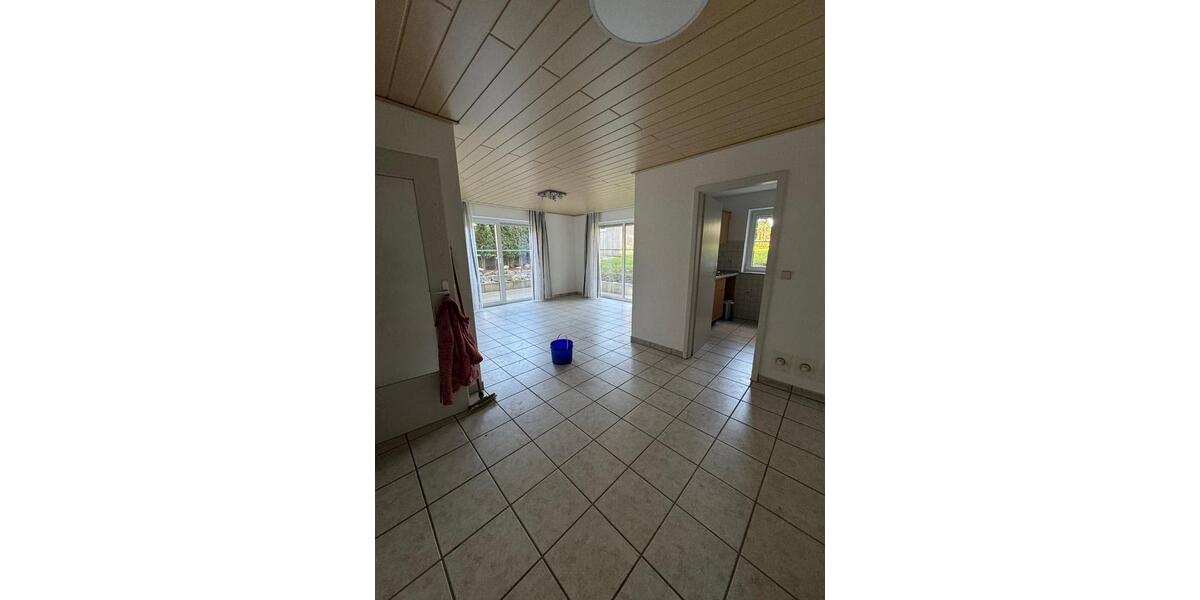 Erdgeschoßwohnung Rottenburg am Neckar - 3.5 Zimmer, 69 m&sup2;, 259.000&euro; | Angebot:27259748