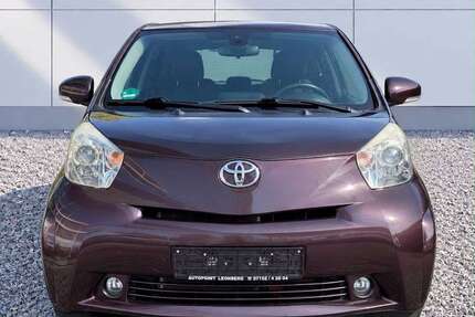 Toyota iQ 73.000 km 7.790 &euro; Leonberg 71229