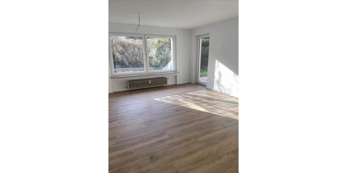 Etagenwohnung Pforzheim Dillweißenstein - 3 Zimmer, 90 m&sup2;, 900&euro; | Angebot:24791882