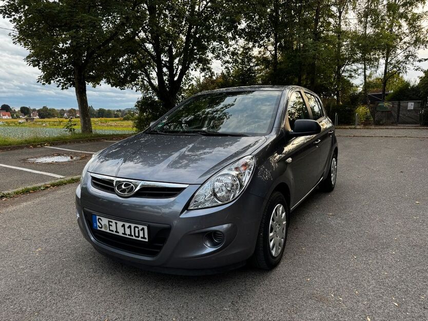 Hyundai i20 109.000 km 4.599 € Stuttgart 70597