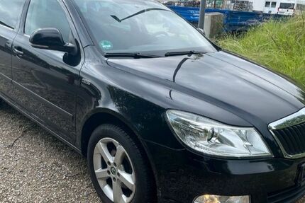 Skoda Octavia 185.000 km 1.550 € Stuttgart 70183