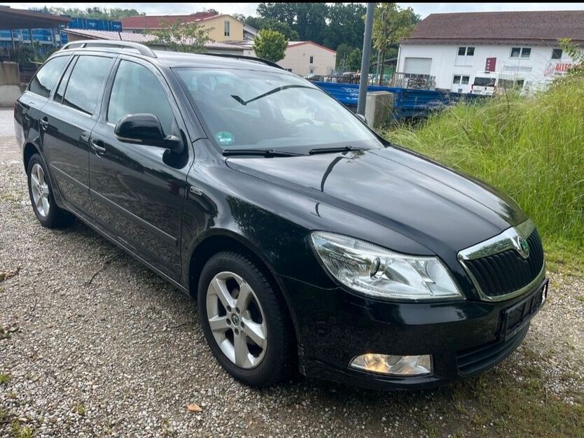 Skoda Octavia 185.000 km 1.550 € Stuttgart 70183