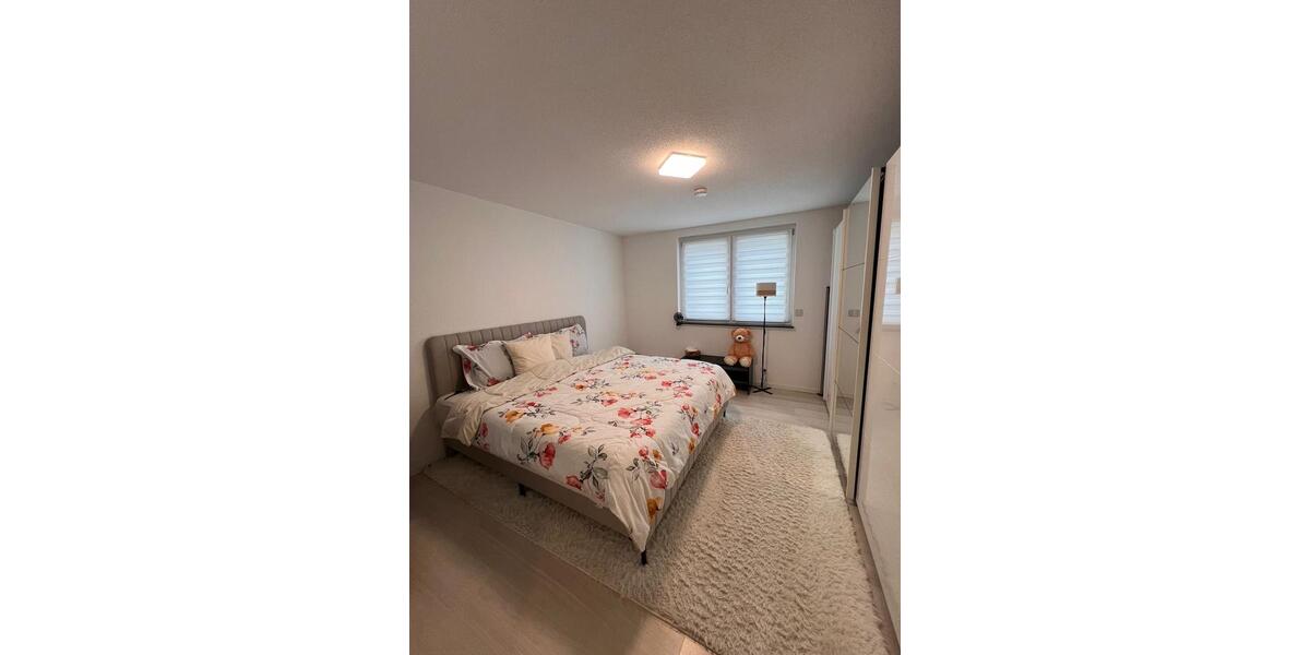 Erdgeschoßwohnung Ditzingen - 3 Zimmer, 80 m&sup2;, 1.100&euro; | Angebot:24814673