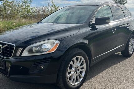 Volvo XC60 321.060 km 8.499 &euro; Leonberg 71229