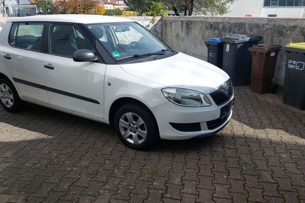 Skoda Fabia 106.700 km 3.800 € Mühlacker 75417