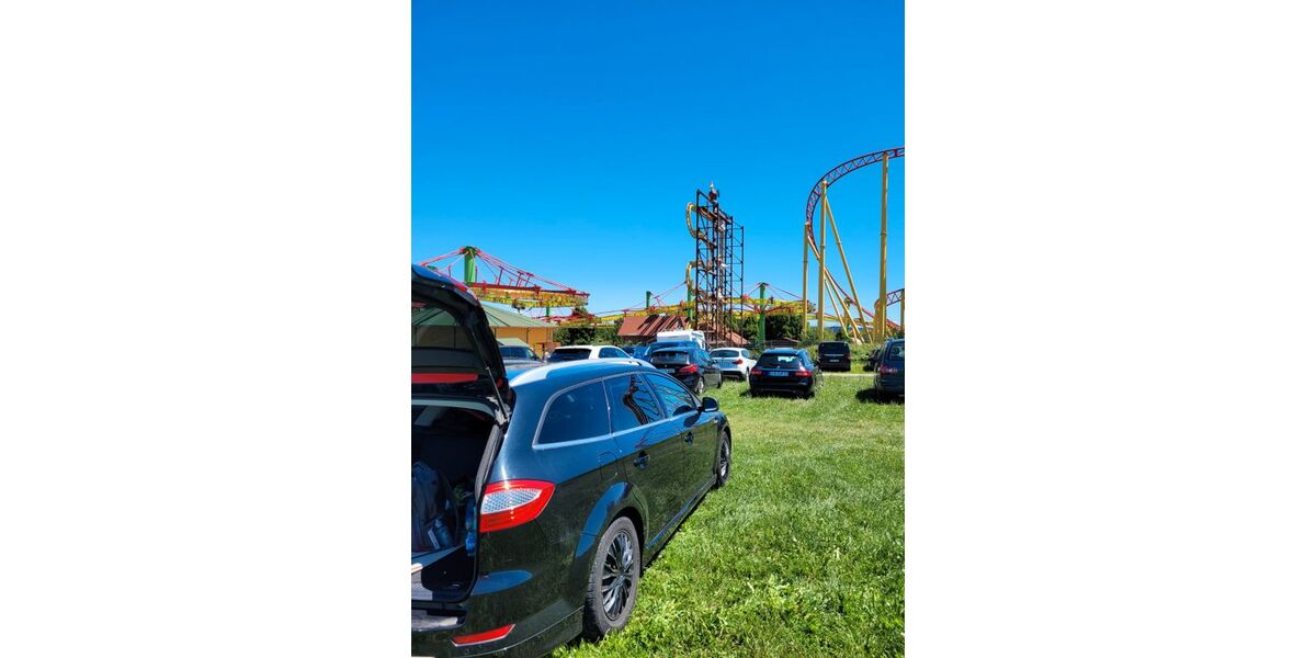 Ford Mondeo 259.999 km 3.499 &euro; Esslingen 73733