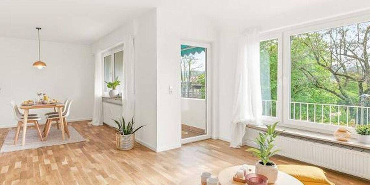 Etagenwohnung Obertürkheim Obertürkheim - 3 Zimmer, 77 m&sup2;, 1.330&euro; | Angebot:26805725