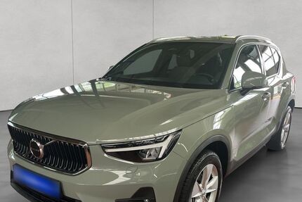 Volvo XC40 15.675 km 32.490 € Esslingen 73730