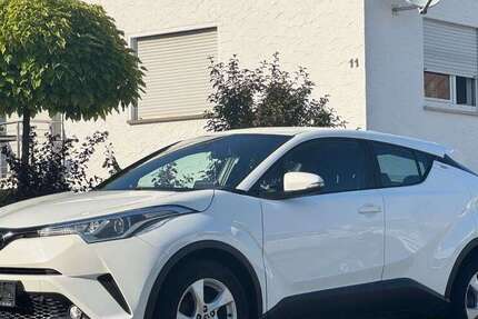 Toyota C-HR 151.259 km 12.990 € Walddorfhäslach 72141