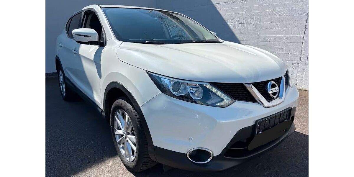 Nissan Qashqai 64.000 km 10.999 &euro; Ditzingen 71254