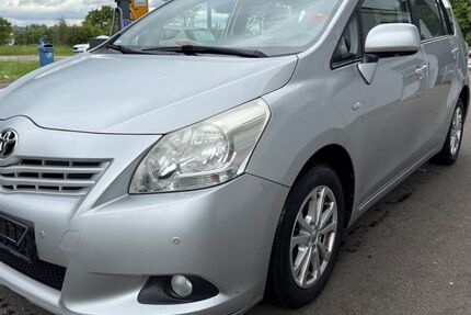 Toyota Verso 206.000 km 4.499 &euro; Filderstadt / bei Stuttgart 70794