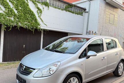 Opel Corsa 114.000 km 4.499 &euro; Stuttgart 70188