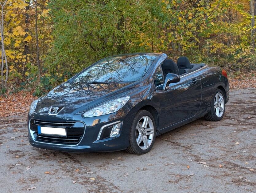 Peugeot 308 168.000 km 5.200 € Stuttgart 70176