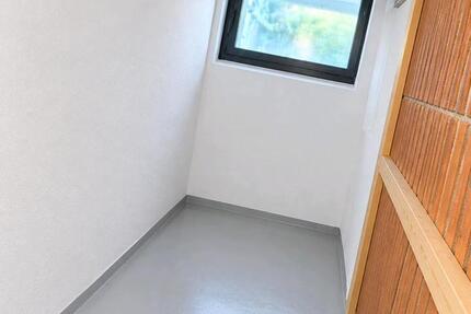 Wohnung Reutlingen Reutlingen (Kernstadt) - 1 Zimmer, 6 m&sup2;, 65&euro; | Angebot:27597194