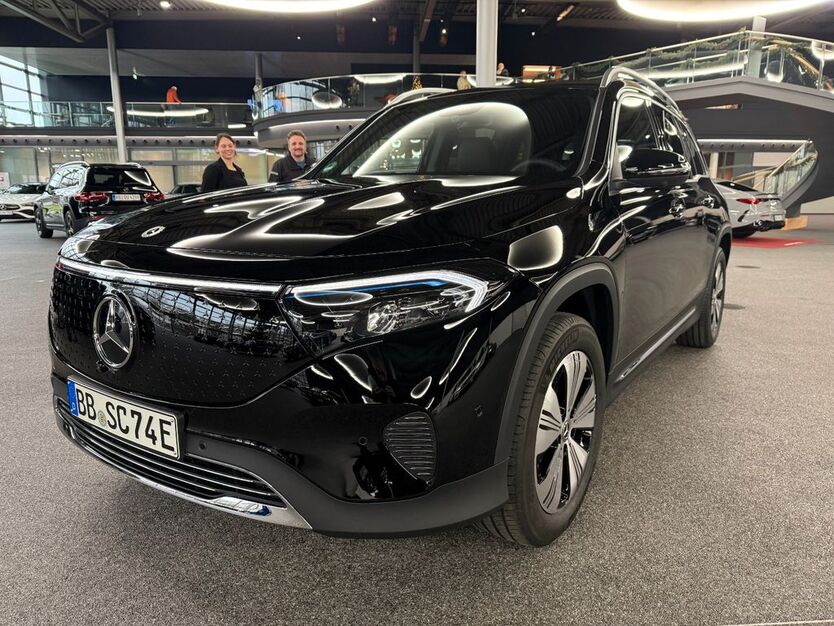 Mercedes-Benz EQB 20.000 km 43.590 € Böblingen 71034