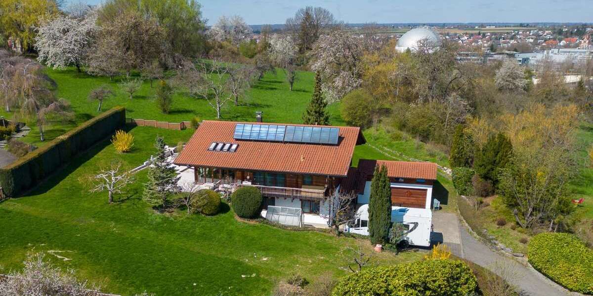 Haus zum Mieten in Reutlingen 2.800 € 205 m² 4 zimmer