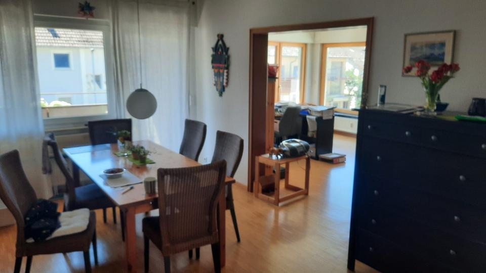 Etagenwohnung Ludwigsburg Oßweil - 3.5 Zimmer, 96 m&sup2;, 1.160&euro; | Angebot:26658399